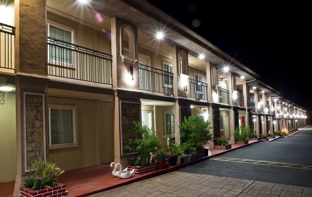 Stone Villa Inn San Mateo Exterior foto